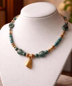 Lovely Choker Necklace